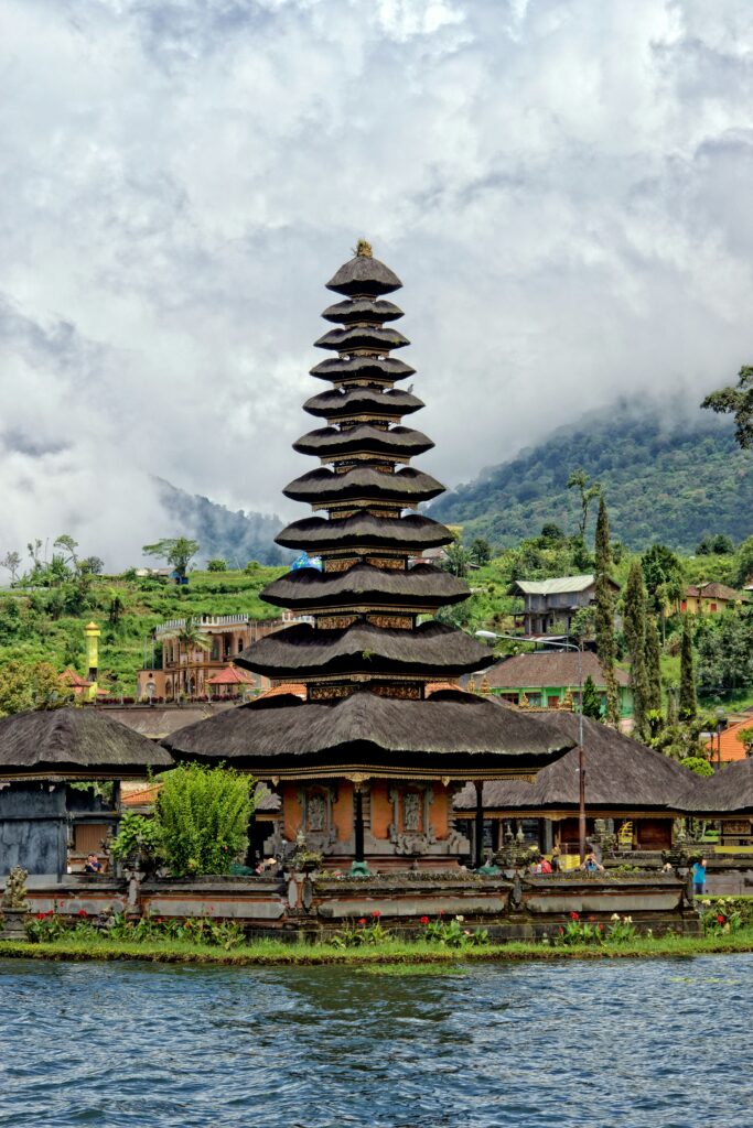 Torres Mera de Pura Ulun en Bali